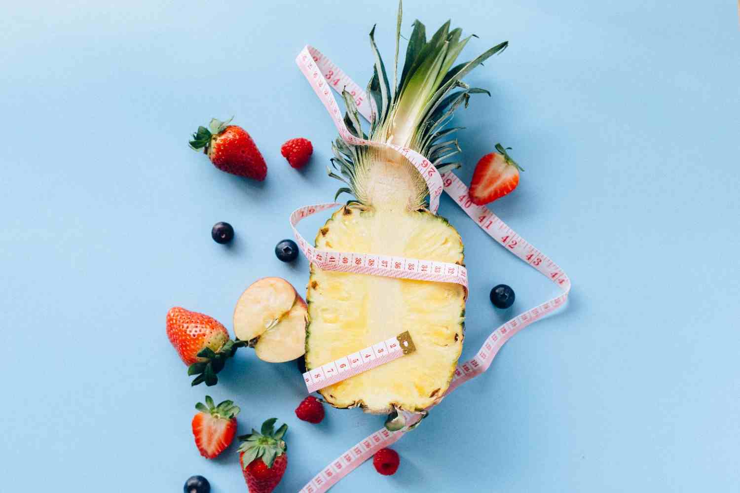 Unflavored gelatin powder and ingredients used in a gelatin weight loss recipe